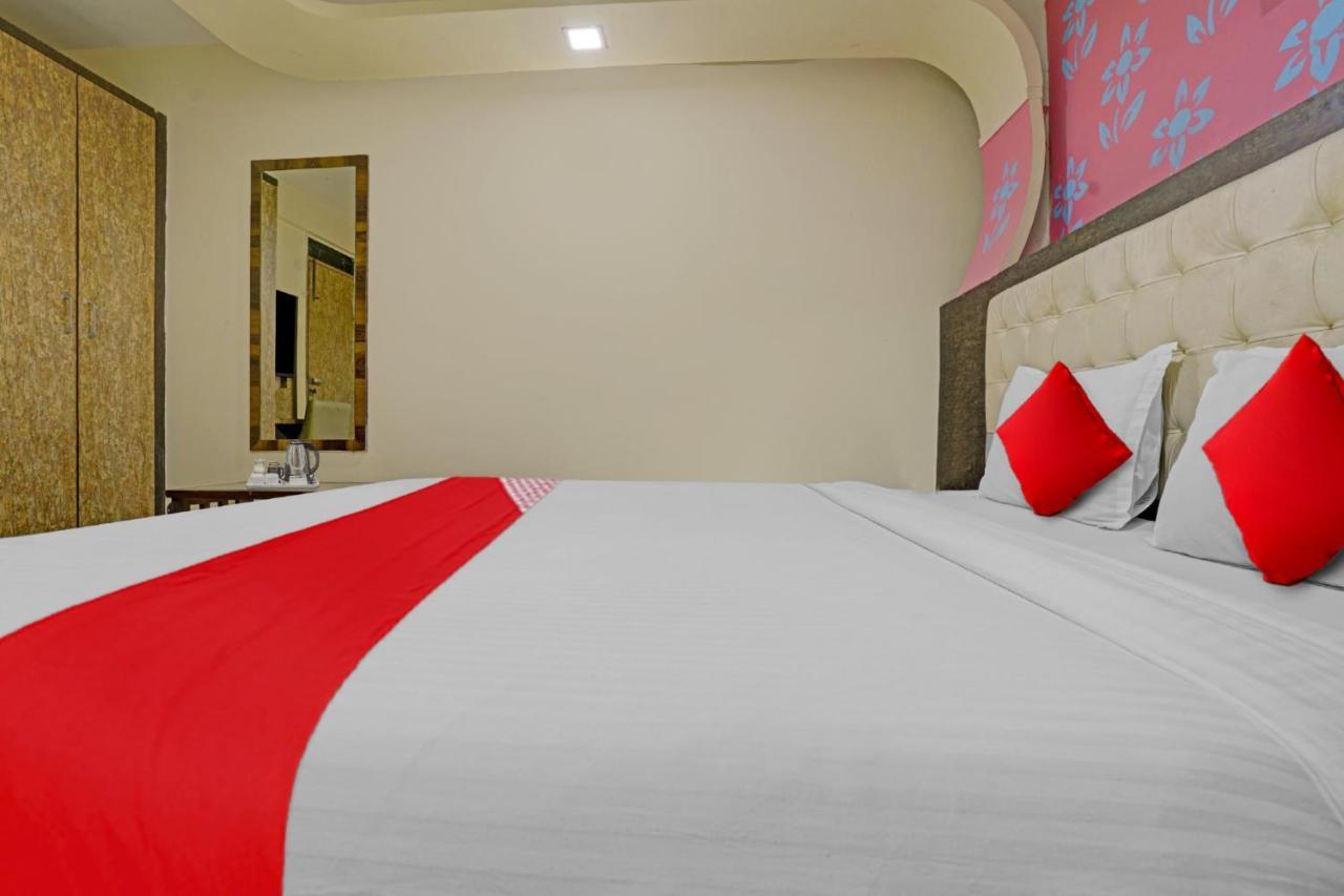 Pop 81030D Hotel Crystal Park Jogeshwari מומביי מראה חיצוני תמונה